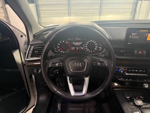 2020 Audi Q5 quattro Premium 45 TFSI