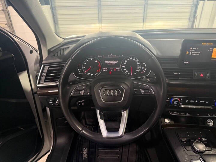 2020 Audi Q5 quattro Premium 45 TFSI