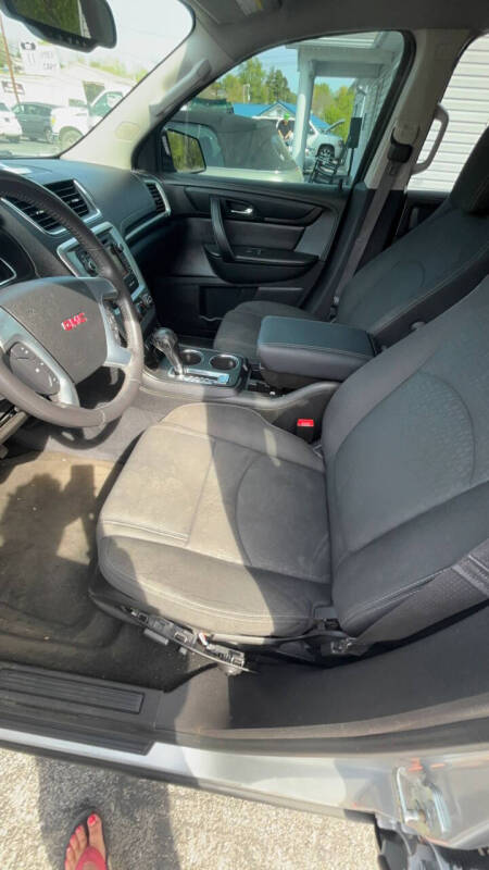 2015 GMC Acadia SLE-2