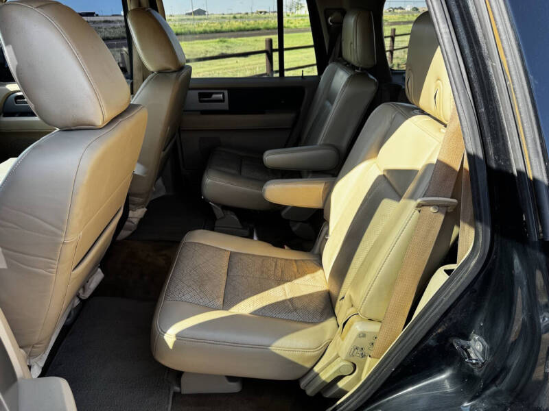 2011 Ford Expedition XLT