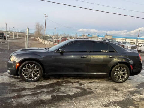 2016 Chrysler 300