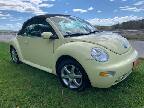 2004 Volkswagen New Beetle Convertible for sale at GROVER AUTO & TIRE INC in Wiscasset ME
