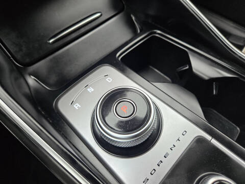 2022 Kia Sorento Hybrid EX