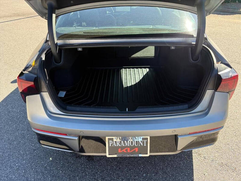2025 Kia K5