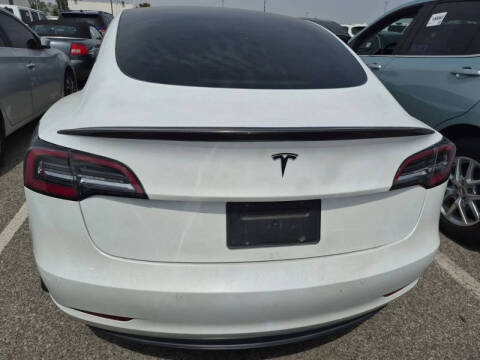2021 Tesla Model 3 Standard Range Plus