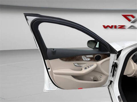 2016 Mercedes-Benz C-Class