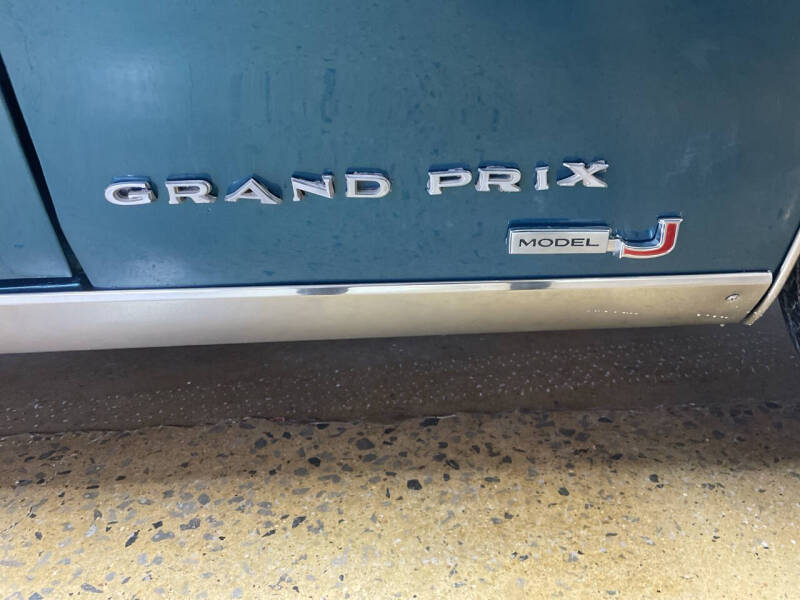 1969 Pontiac Grand Prix