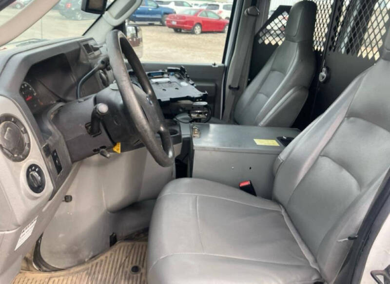 2012 Ford E-Series E-350 SD