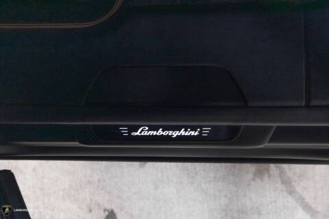 2024 Lamborghini Urus S