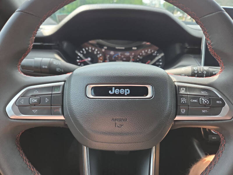 2025 Jeep Compass Trailhawk