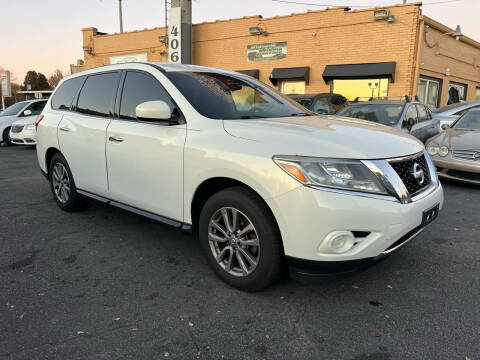 2014 Nissan Pathfinder for sale at Gem Motors in Saint Louis MO
