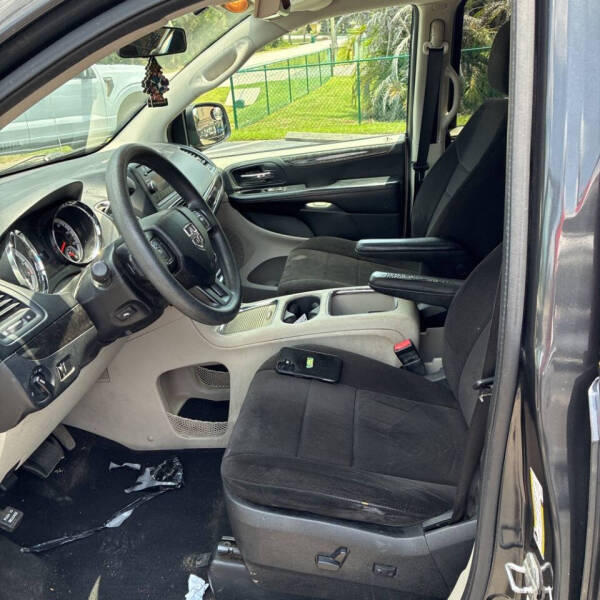 2012 Dodge Grand Caravan SXT
