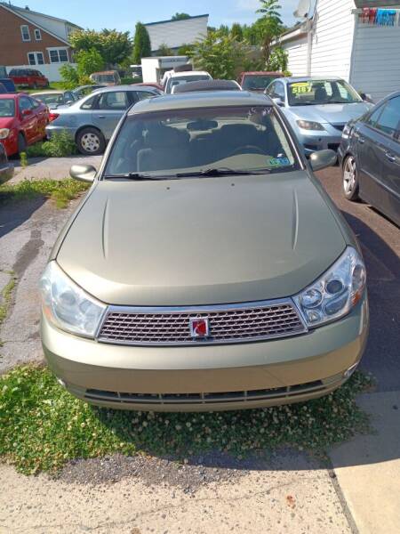 2004 Saturn L300 for sale at BRAUNS AUTO SALES in Pottstown PA