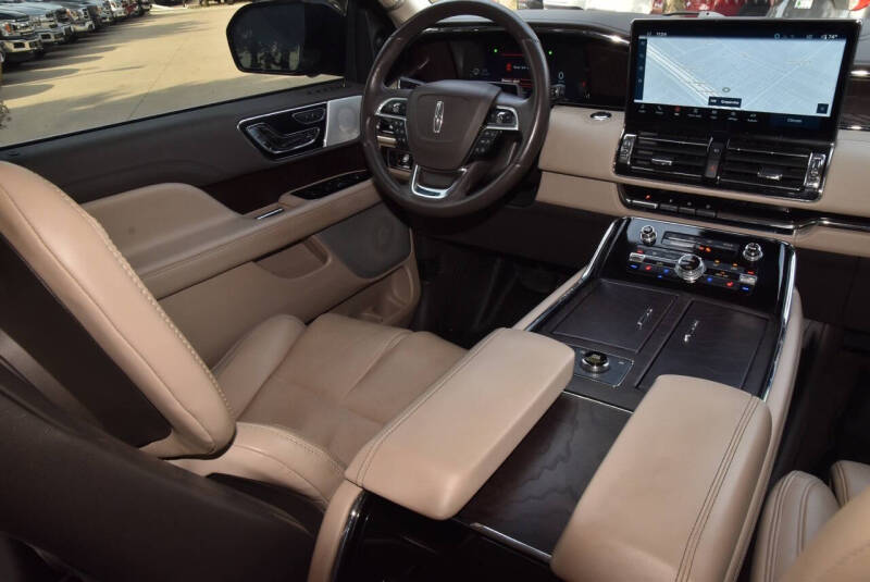 2022 Lincoln Navigator Reserve