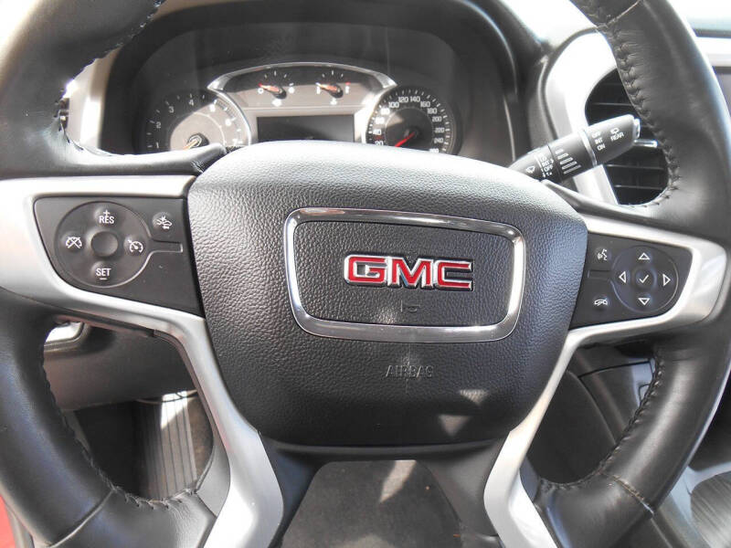 2017 GMC Acadia SLT-2