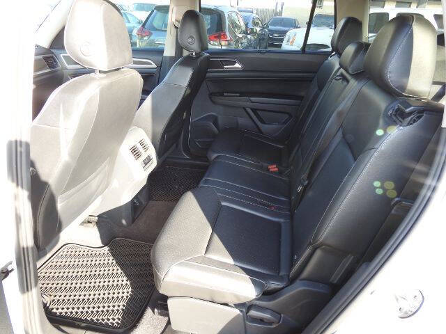 2019 Volkswagen Atlas SE