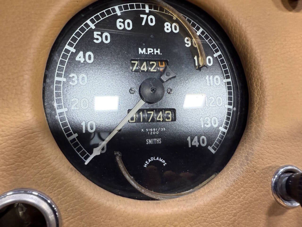 1956 Jaguar XK 140 Roadster 29