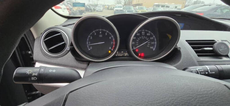 2013 Mazda MAZDA3 i SV