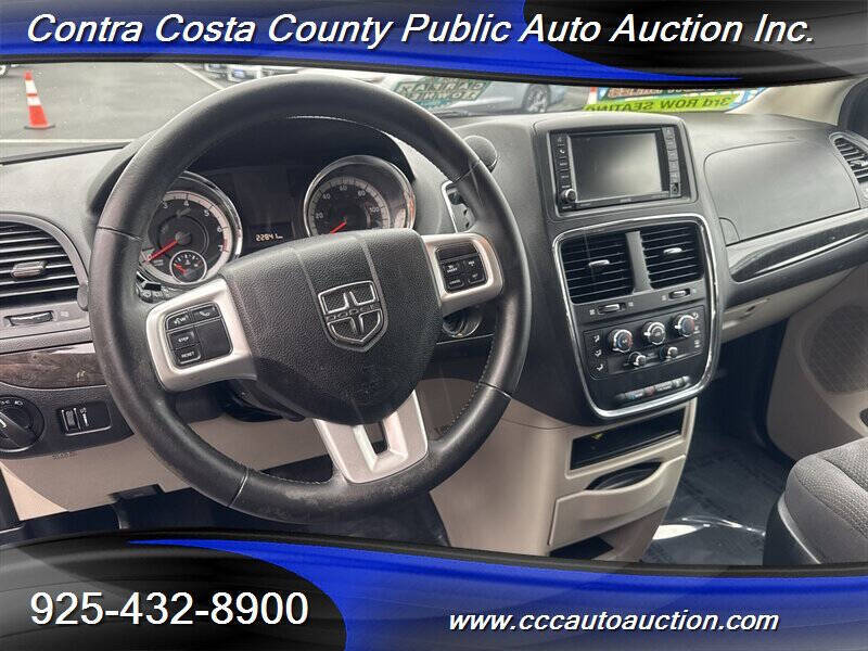 2017 Dodge Grand Caravan SE