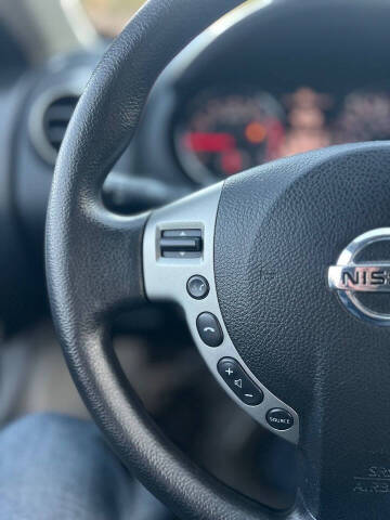 2011 Nissan Rogue SV