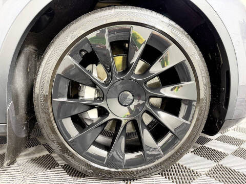 2022 Tesla Model Y Long Range