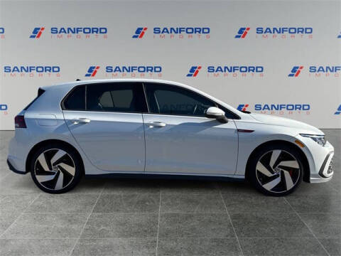2023 Volkswagen Golf GTI SE