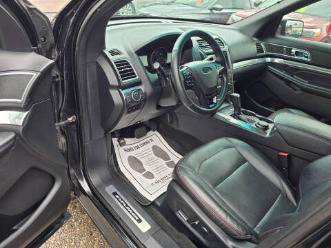 2017 Ford Explorer Sport