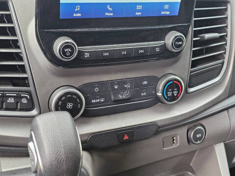 2020 Ford Transit 150 XLT