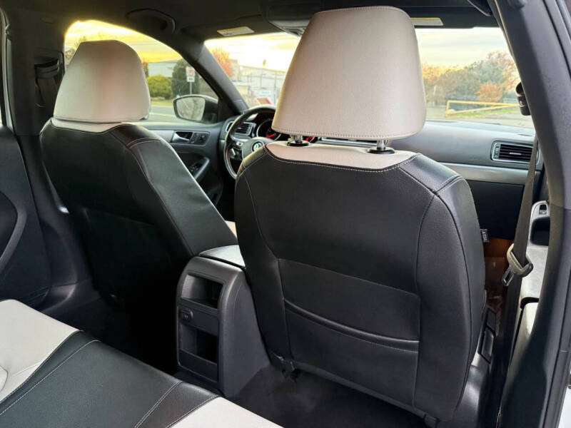 2016 Volkswagen Jetta 1.8T Sport