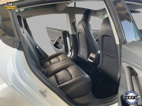 2018 Tesla Model 3 Mid Range