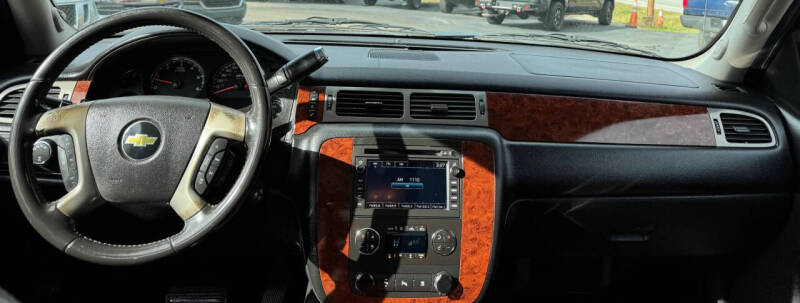 2011 Chevrolet Avalanche LTZ