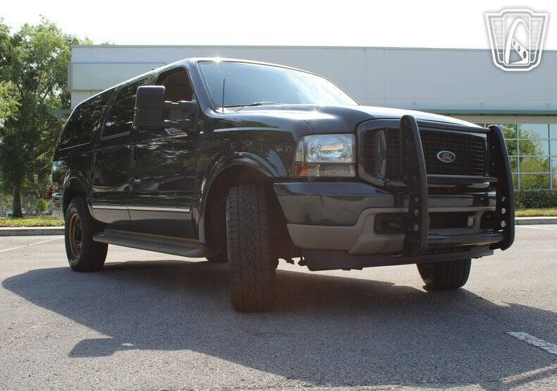 2003 Ford Excursion Limited
