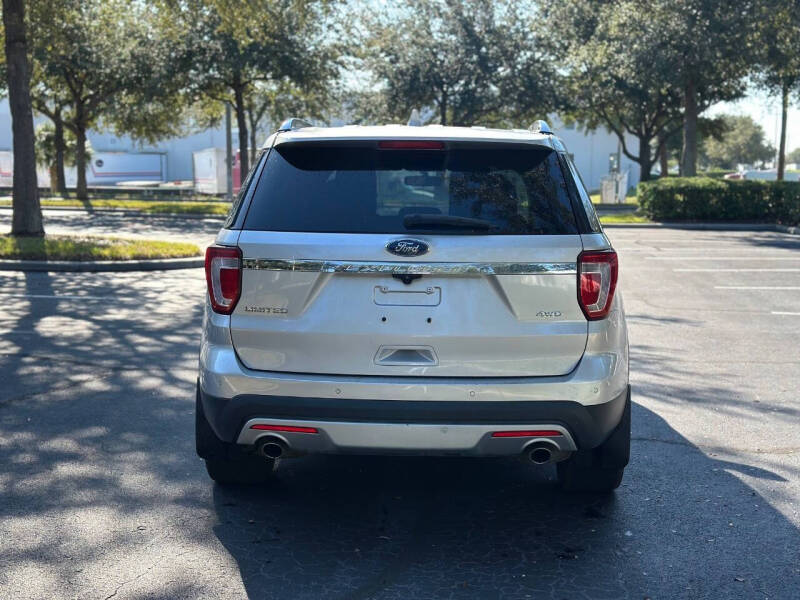 2017 Ford Explorer Limited