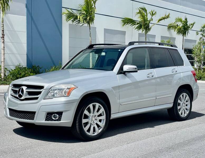 2012 Mercedes-Benz GLK for sale at VE Auto Gallery LLC in Lake Park FL