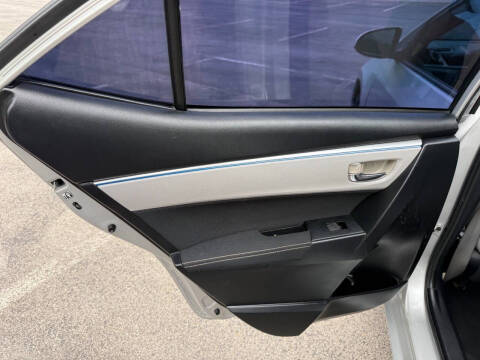 2015 Toyota Corolla LE Plus