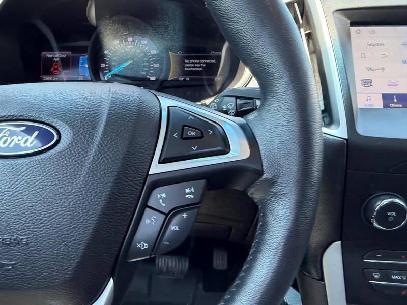 2020 Ford Edge SEL