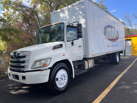 2012 Hino 268A