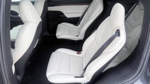 2023 Tesla Model X Standard Range