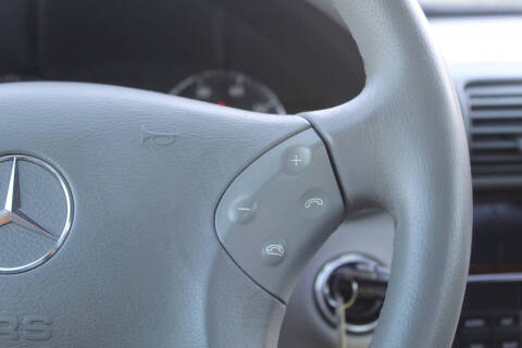 2005 Mercedes-Benz C-Class C 320