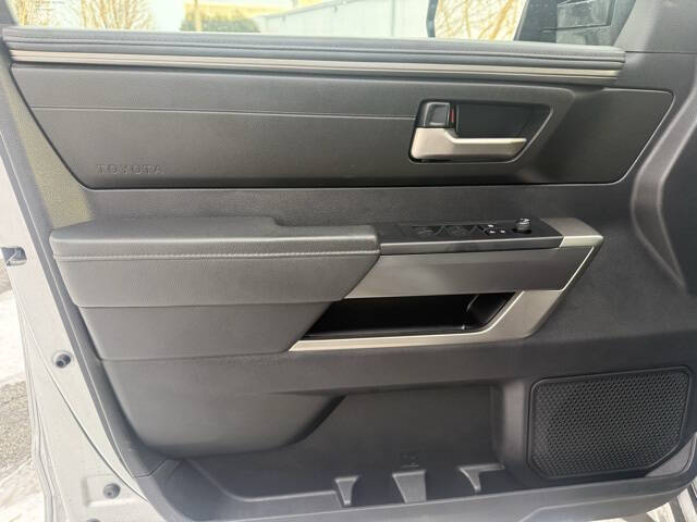 2022 Toyota Tundra SR5