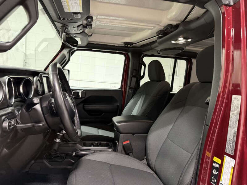 2022 Jeep Gladiator Willys