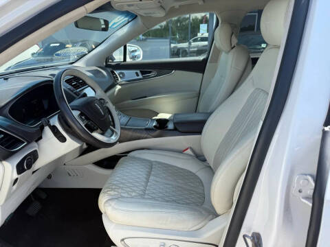 2019 Lincoln Nautilus Black Label