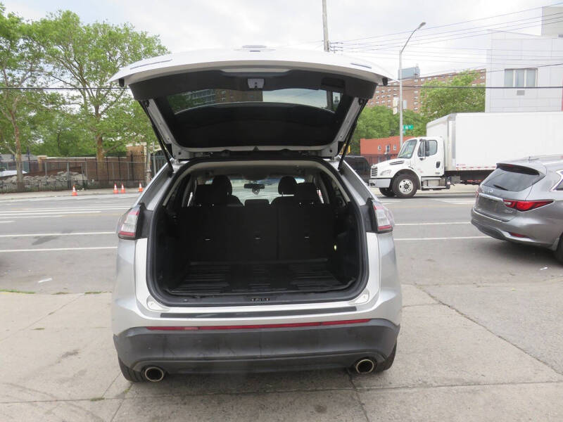 2017 Ford Edge SE