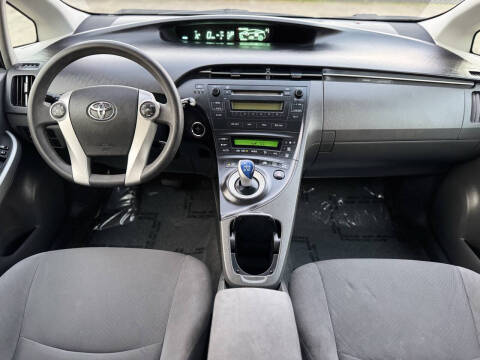 2011 Toyota Prius One