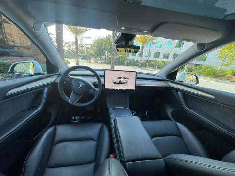 2023 Tesla Model Y Long Range