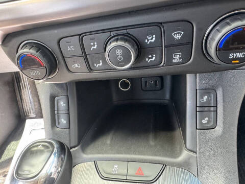 2017 GMC Acadia SLE-2