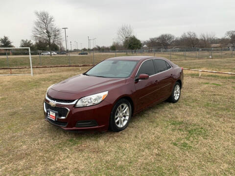 2015 Chevrolet Malibu for sale at LA PULGA DE AUTOS in Dallas TX