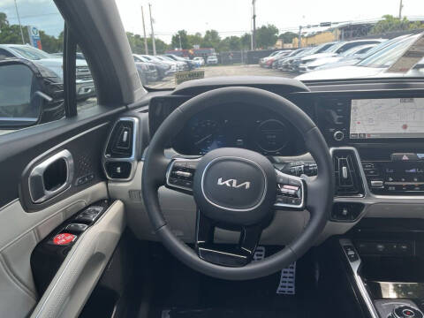 2023 Kia Sorento Plug-In Hybrid SX Prestige