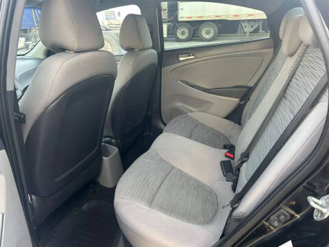 2016 Hyundai Accent SE