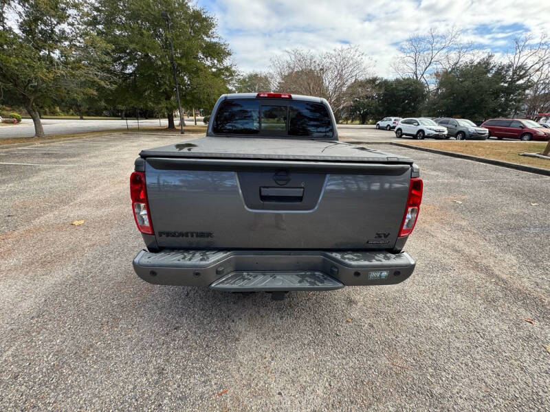 2020 Nissan Frontier SV photo 6